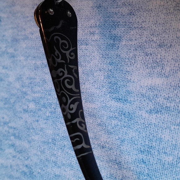 Sunglasses - Picture 5 of 6